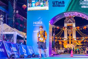 BIB: 100, 310
                            <button type="button" onclick="openModal(21813103)" class="btn btn-primary btn-sm float-right btn-popup" data-toggle="modal" data-target=".modal-high-quality">
                        <i class="fas fa-shopping-cart"></i> Add to Cart
                    </button>
                                            <button type="button" onclick="isThisMe(21813103, true)" class="btn btn-success btn-sm float-right btn-popup btn-isme hidden" data-toggle="tooltip" data-placement="bottom" title="นี่คือรูปของคุณใช่ไหม คลิกที่นี่เพื่อเอาเข้าอัลบั้ม">
                        <i class="fas fa-plus"></i> Add to album
                    </button>
                    <button type="button" onclick="isThisMe(21813103, false)" class="btn btn-warning btn-sm float-right btn-popup btn-isnotme hidden">
                        <i class="fas fa-ban"></i> Remove from album
                    </button>